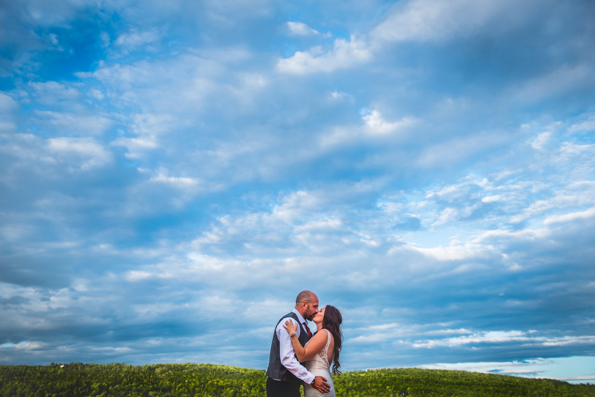 Jen & Corey: Backyard Wedding